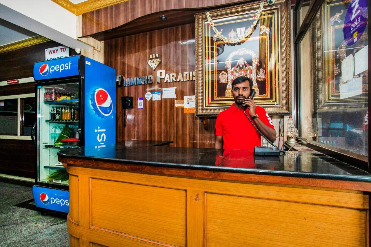 Hotel O Royal Residency Near Hare Krishna Hill Jālahalli Buitenkant foto