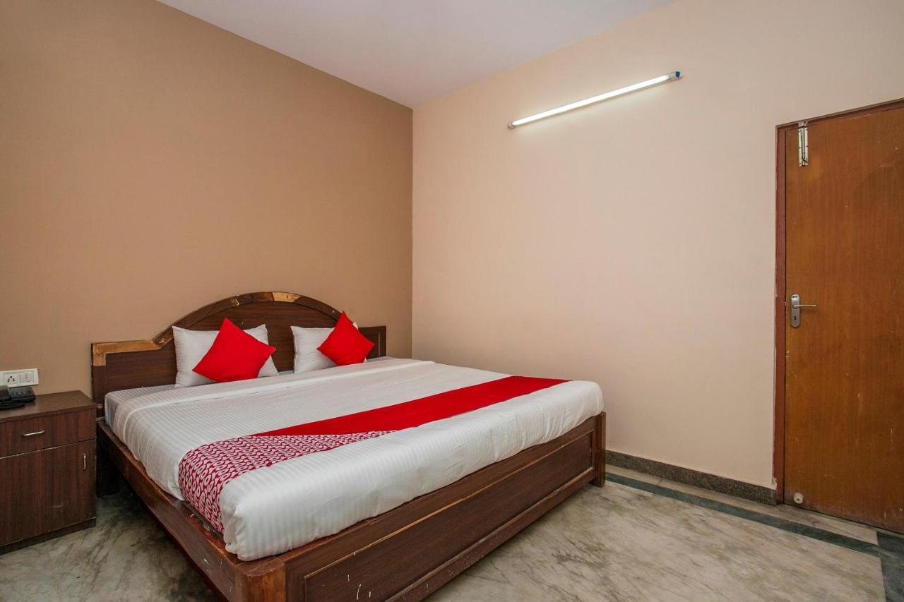 Hotel O Royal Residency Near Hare Krishna Hill Jālahalli Buitenkant foto