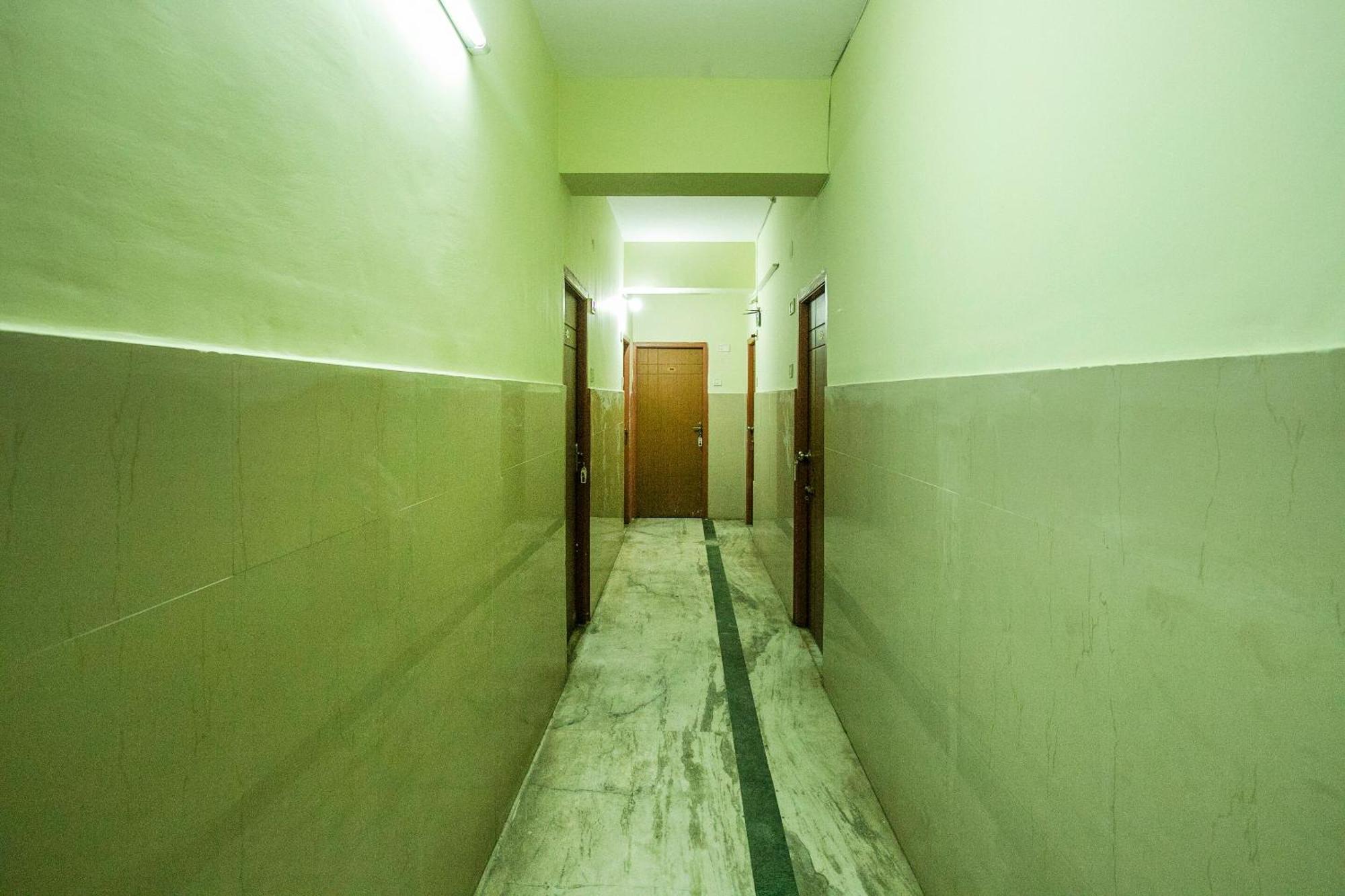 Hotel O Royal Residency Near Hare Krishna Hill Jālahalli Buitenkant foto